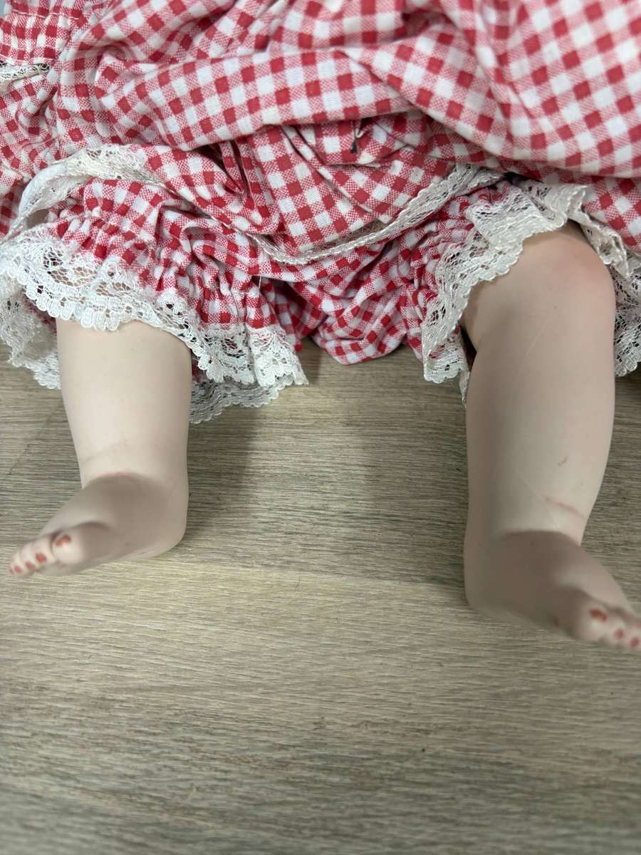 Porselien doll