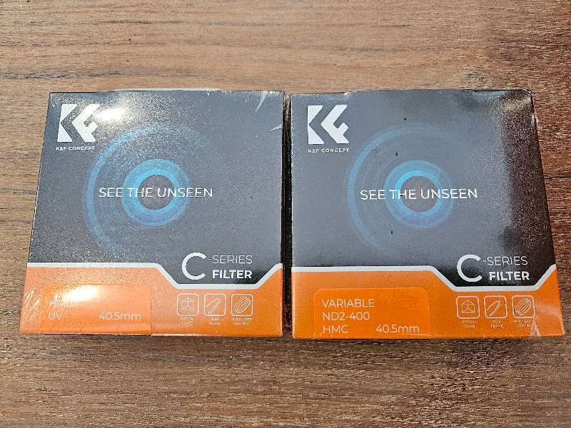 Sony Alpha ZV-E10 Mirrorless Vlogging Camera with E 16-50mm Lens plus Extra Accessories