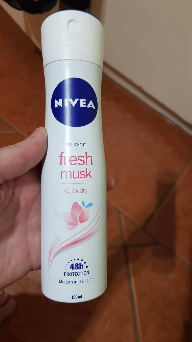 22 x Nivea Fresh Musk Deodorant and 15 x Black & White Invisible Anti-Perspirant