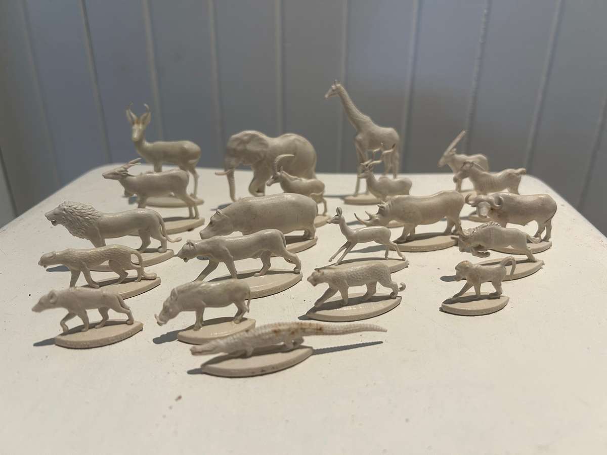 Complete set of 21 1960s vintage Genuine COKE COCA COLA WILD ANIMALS of SOUTH AFRICA
