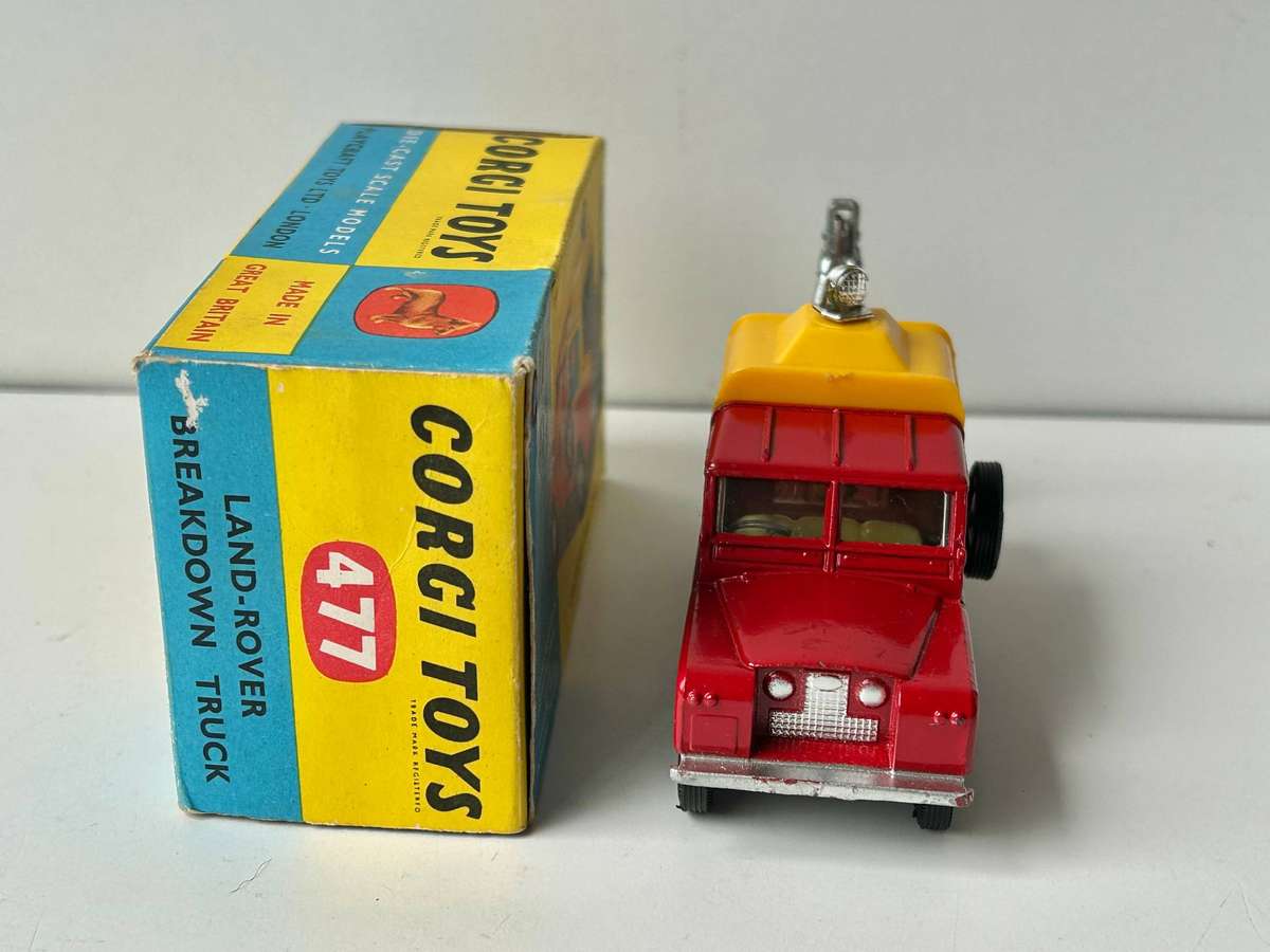 Corgi 477 1966 LAND ROVER Breakdown Truck mint in box