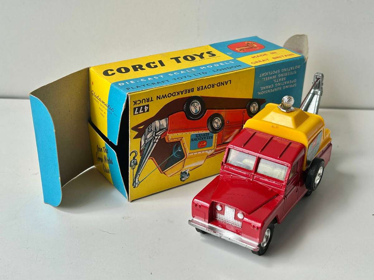 Corgi 477 1966 LAND ROVER Breakdown Truck mint in box