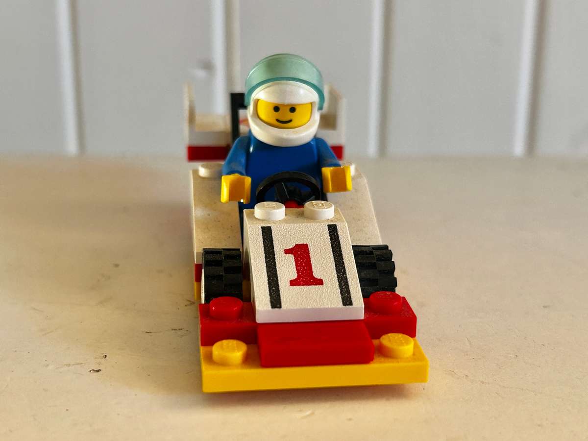 A Vintage LEGO 6503 SHELL RACING Car from 1988