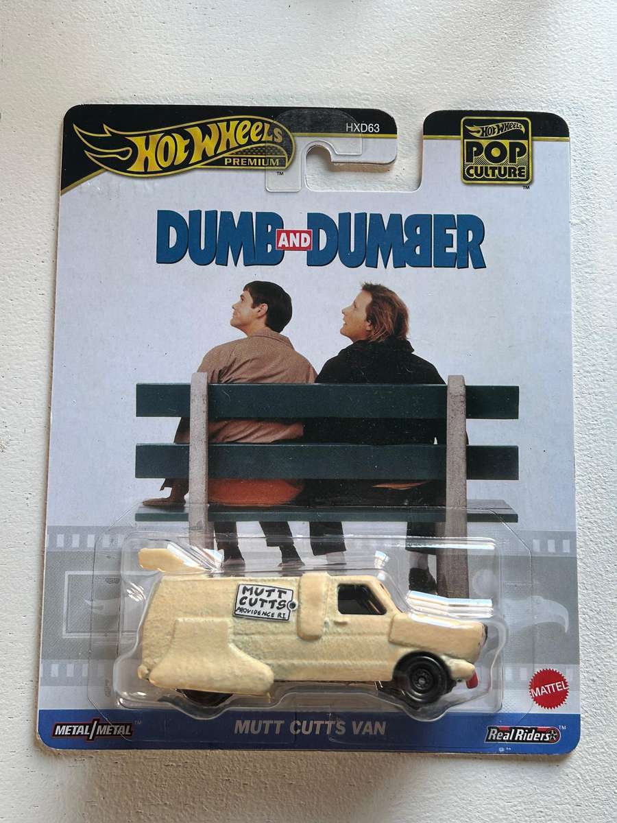 Hotwheels Pop Culture DUMB & DUMBER diecast 1:64 scale