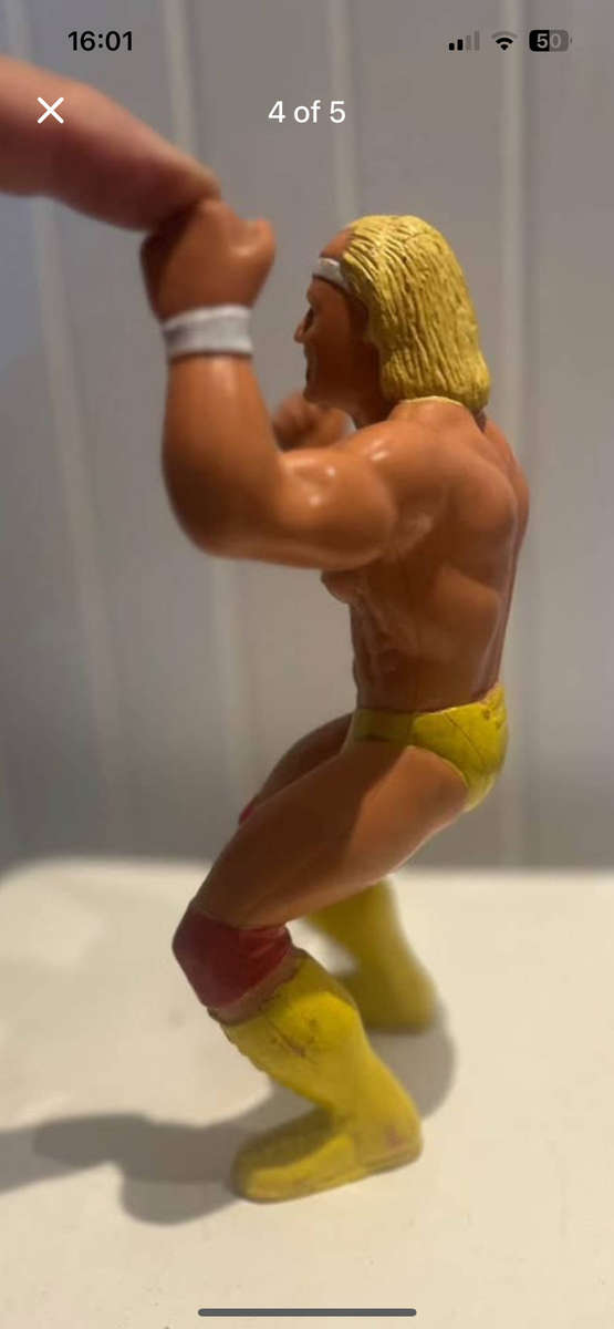 The 1st ever WWF HULK HOGAN action figure 1984 - LJN Toys
