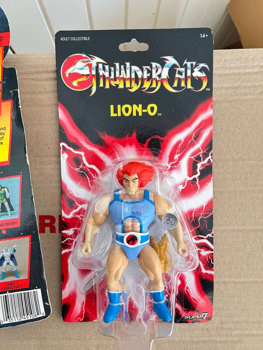 Thundercats LION O and JACKALMAN action figures by SUPER 7 toys mint on card