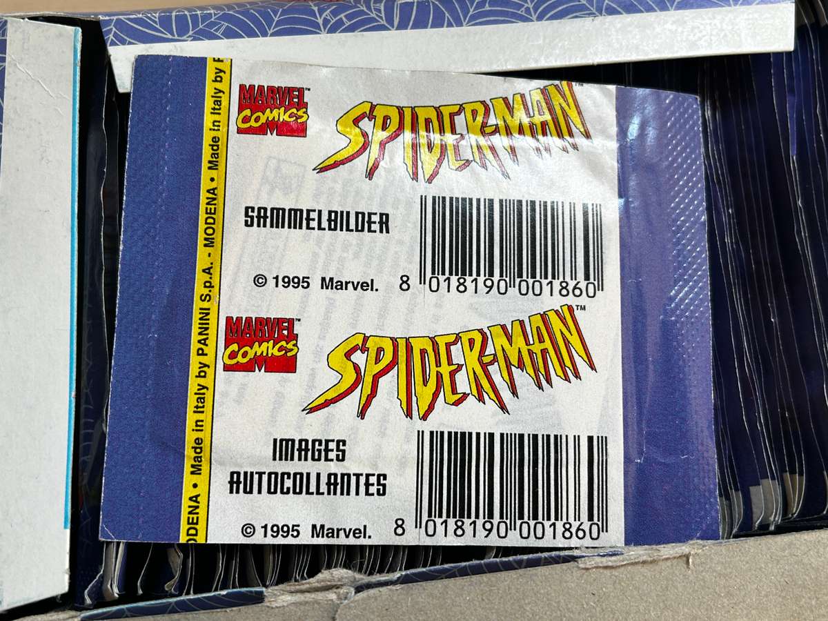 Vintage Panini Italy 1995 SPIDER-MAN Animated 2 Albums & 1 x box of 100 sealed packs of 5 stickers
