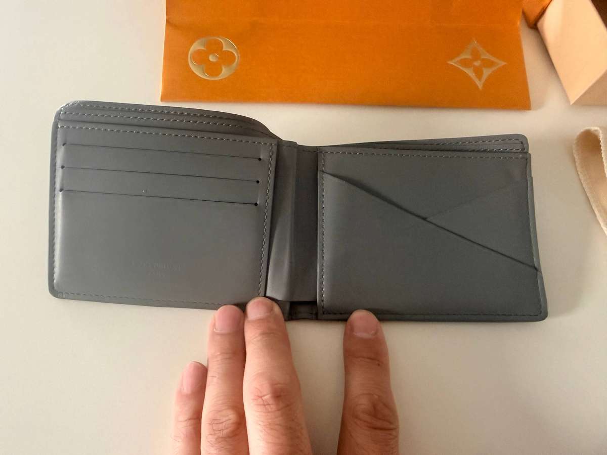 Original Louis Vuitton Calfskin Monogram Shadow Multiple Wallet Anthracite Gray