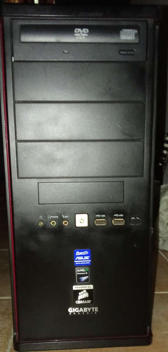 Gigabyte PC Tower For Parts or Not Fully Tested. IF THE MOTHERBOARD  STILL WORKS, YOU SCORE!