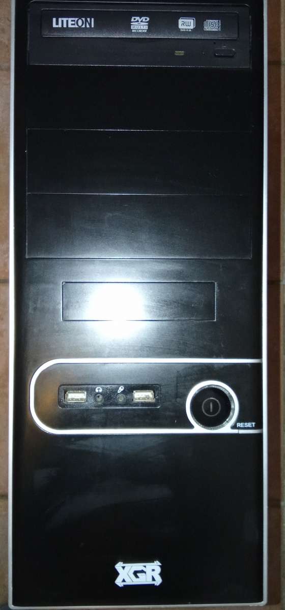 XGR PC ATX Mid Tower Chassis - With Working DVD-RW