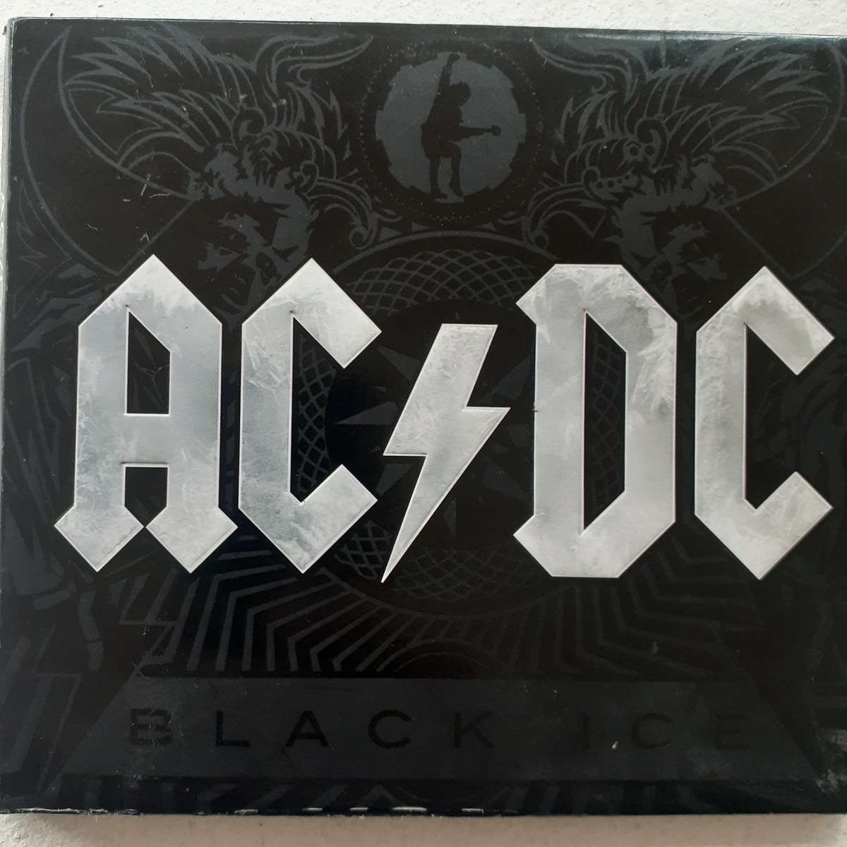 AC/DC - Black Ice (2008)   (Digipak - white logo)   [D]