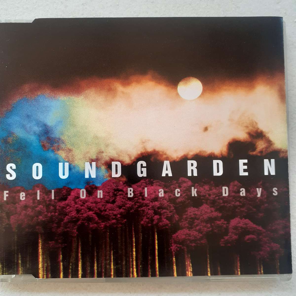 Soundgarden - Fell On Black Days [Import CD single Part 2] (1995)