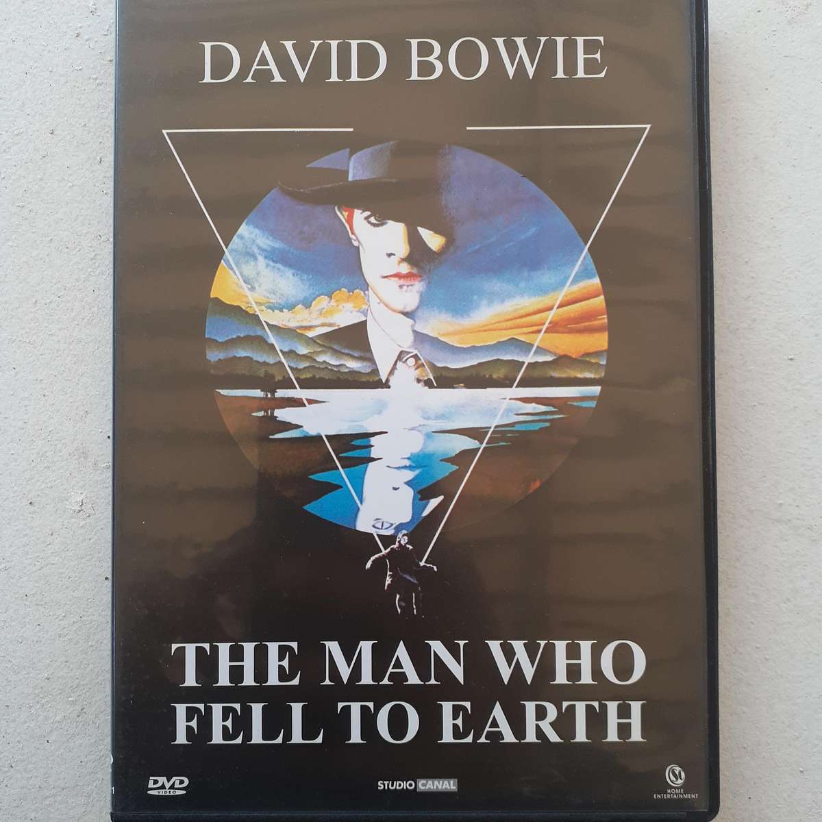 The Man Who Fell To Earth - David Bowie [DVD Movie] (1976)