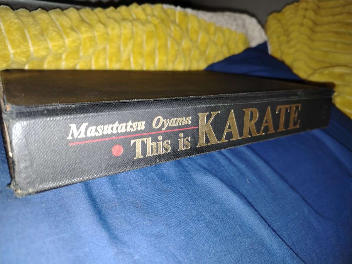 AUTHENTIC SIGNED OYAMA THIS IS KARATE