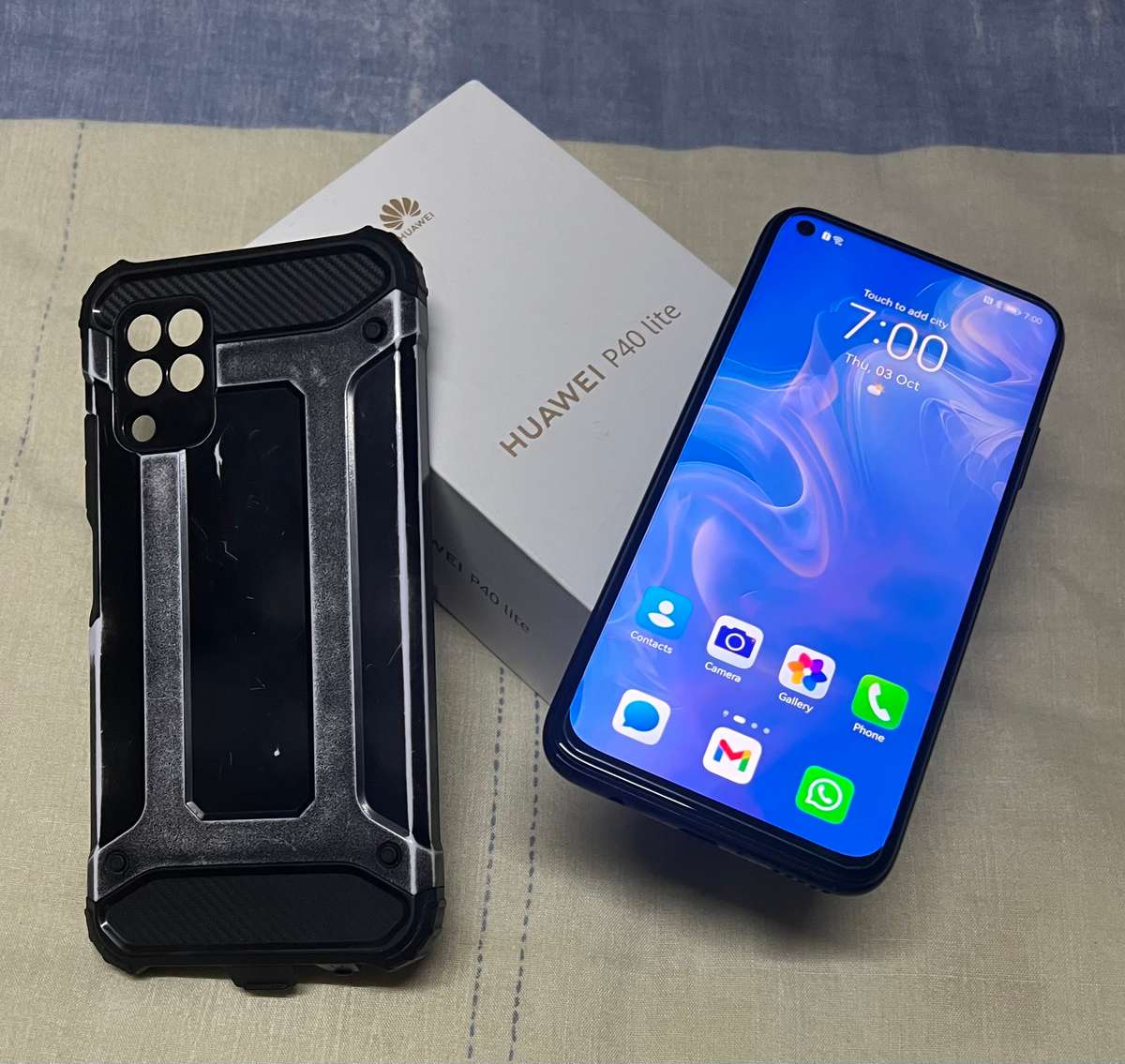 Huawei P40 Lite (Good as new)