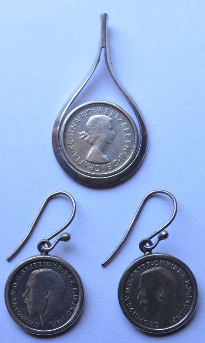 Earing and Pendant Coin Set