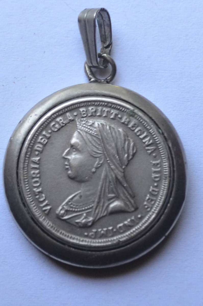Queen Victoria Coin Pendant 18K R.G.P