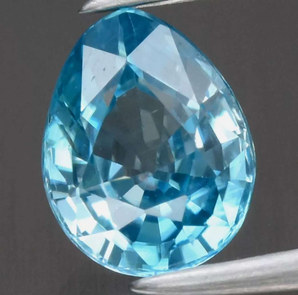 6x4.7mm Pear Cut Natural Blue Zircon