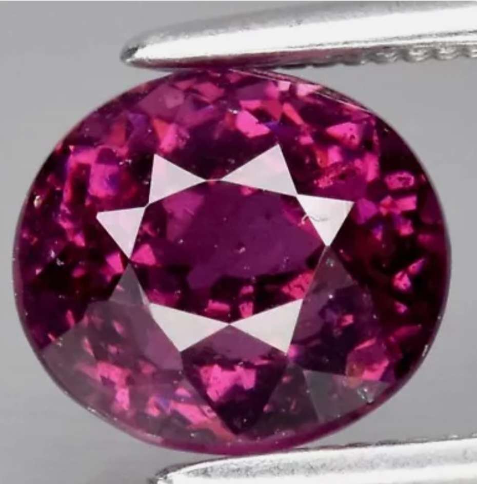 Beautiful 2.15ct 7.2x6.3mm Oval Cut Natural Pinkish Purple Rhodolite Garnet