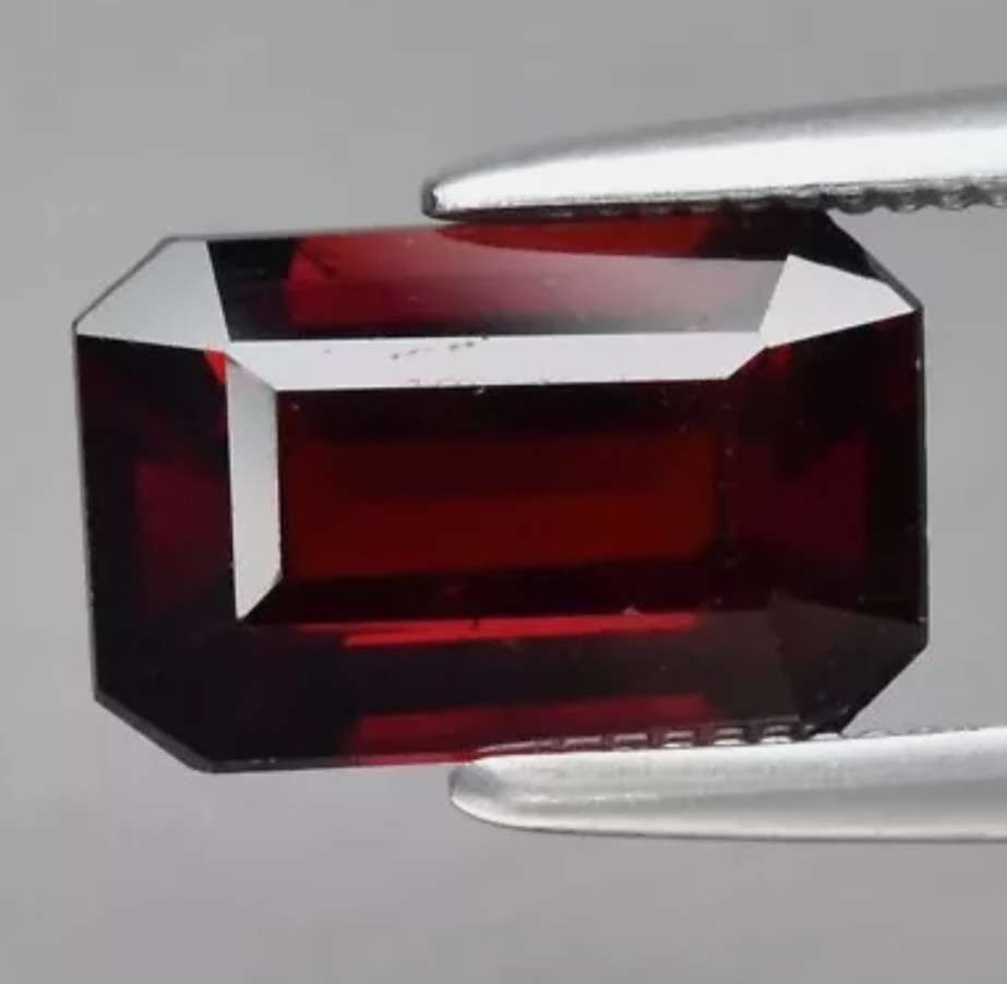 1.95ct Octagon Cut Natural Reddish Orange Spessartite Garnet