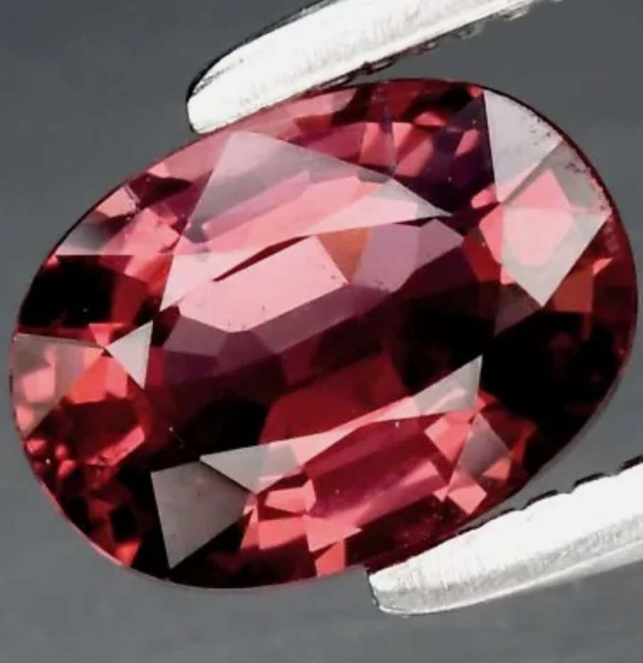 Beautiful Oval Cut Natural Purplish Pink Rhodolite Garnet
