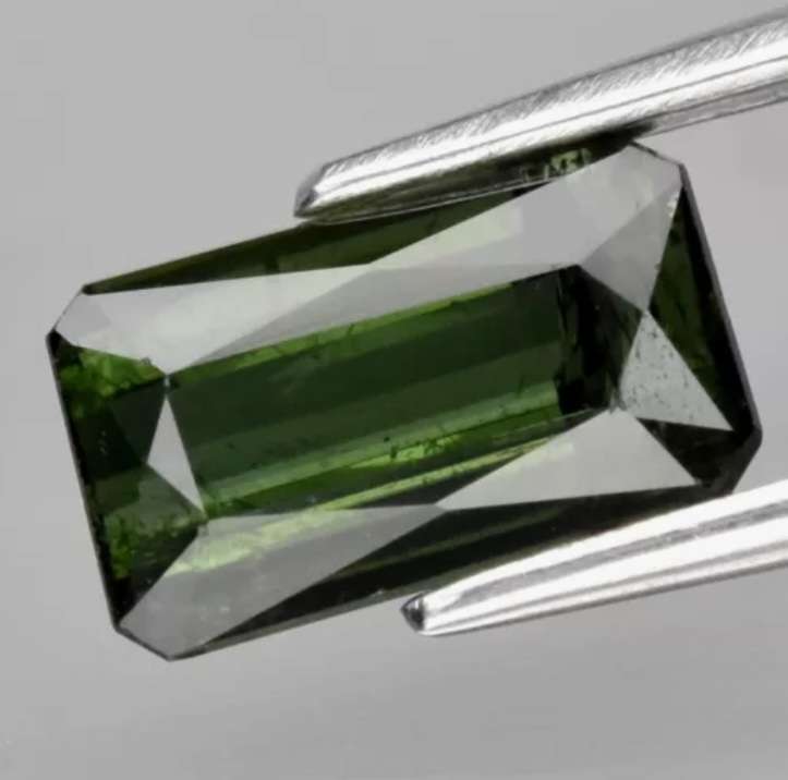 1.80ct Baguette Cut Natural Unheated Green Tourmaline
