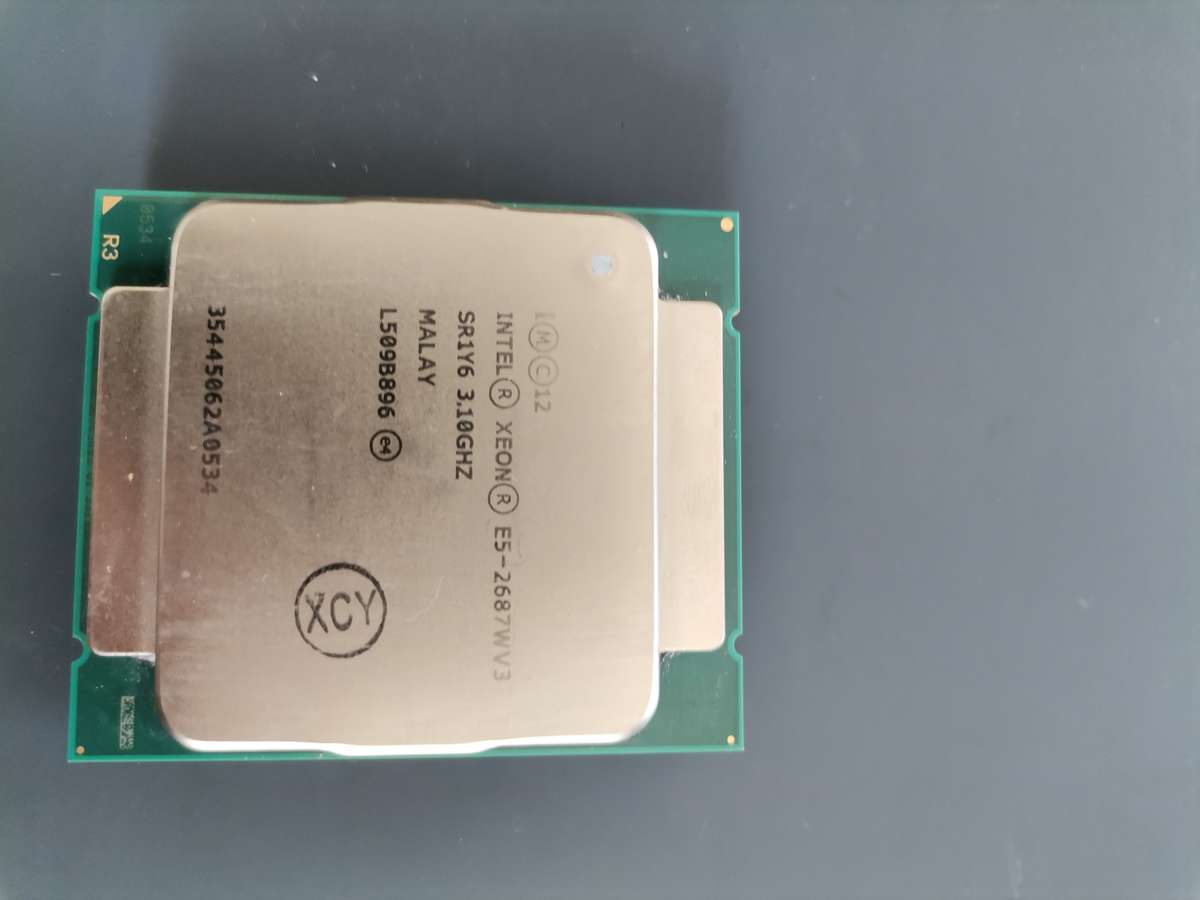 Intel Xeon CPU Pair E5-2667V3 & E5-2687WV3 LGA2011 Socket