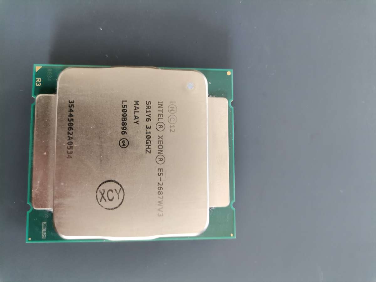 Intel Xeon CPU Pair E5-2667V3 & E5-2687WV3 LGA2011 Socket