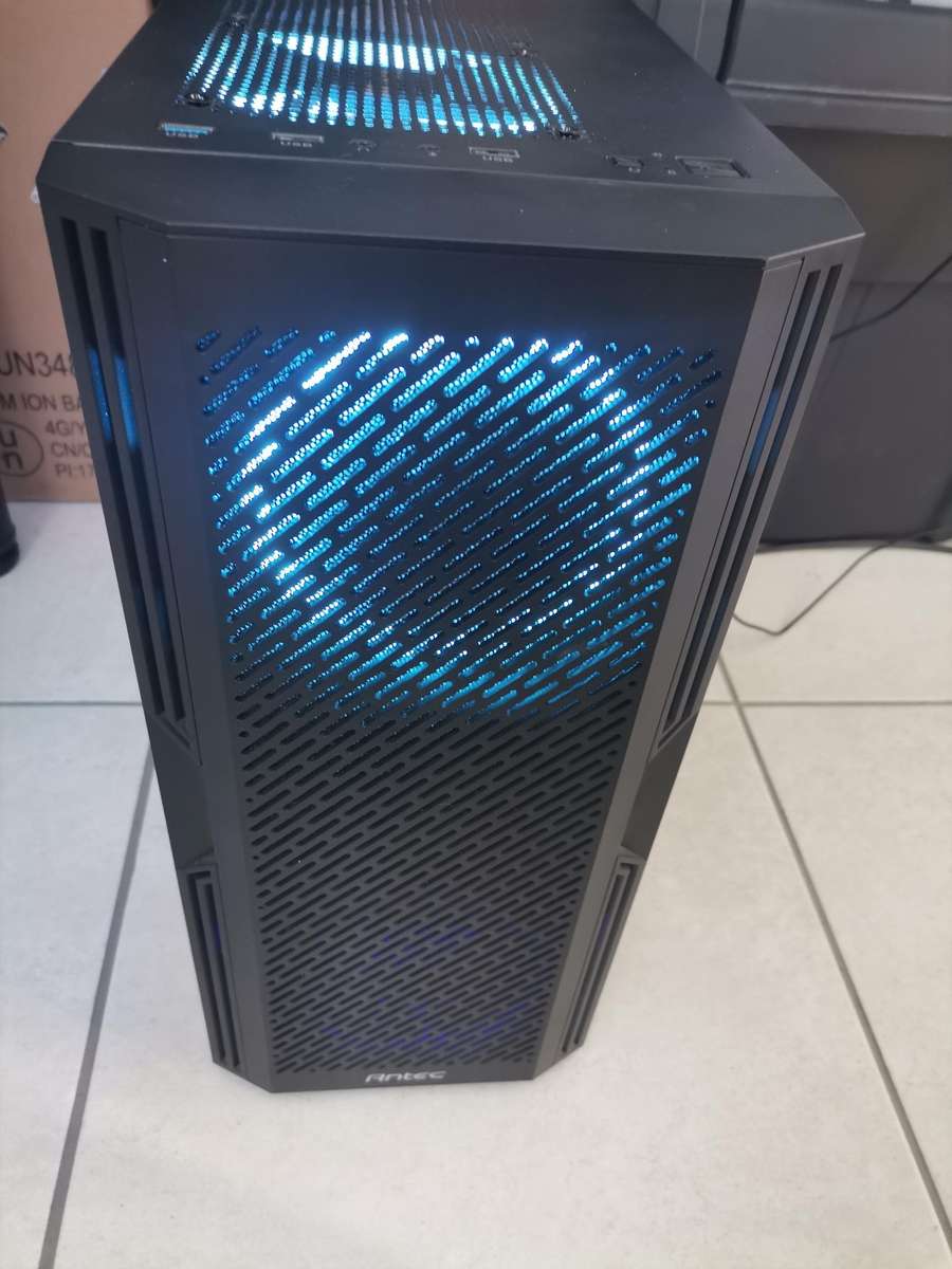 Intel Xeon Gaming PC with RX 5700XT 8GB GPU & 16GB RAM with Wifi&Bluetooth