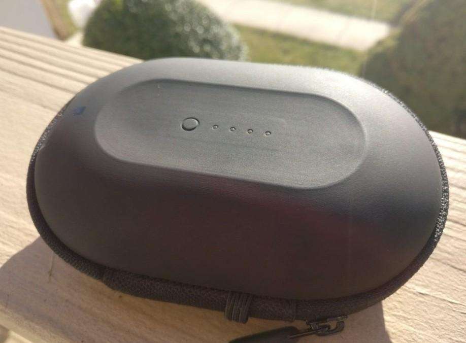 Mophie Power Capsule 1400mAh Travel Charging Case  5 Units (Brand New, Sealed in Master Carton