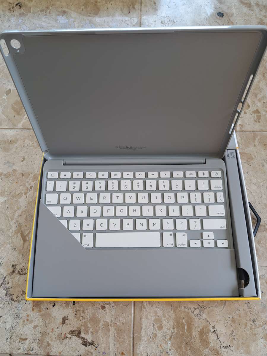 Zagg Keyboard & Cover for iPad Air 2 - Brand New in Original Master Carton (5-Pack)