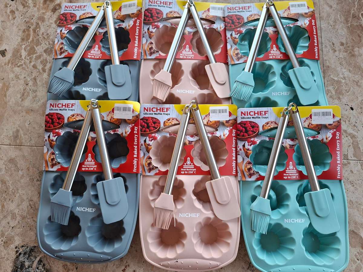 NiChef Silicone Muffin Trays with Spatula and Brush for 36 Cups