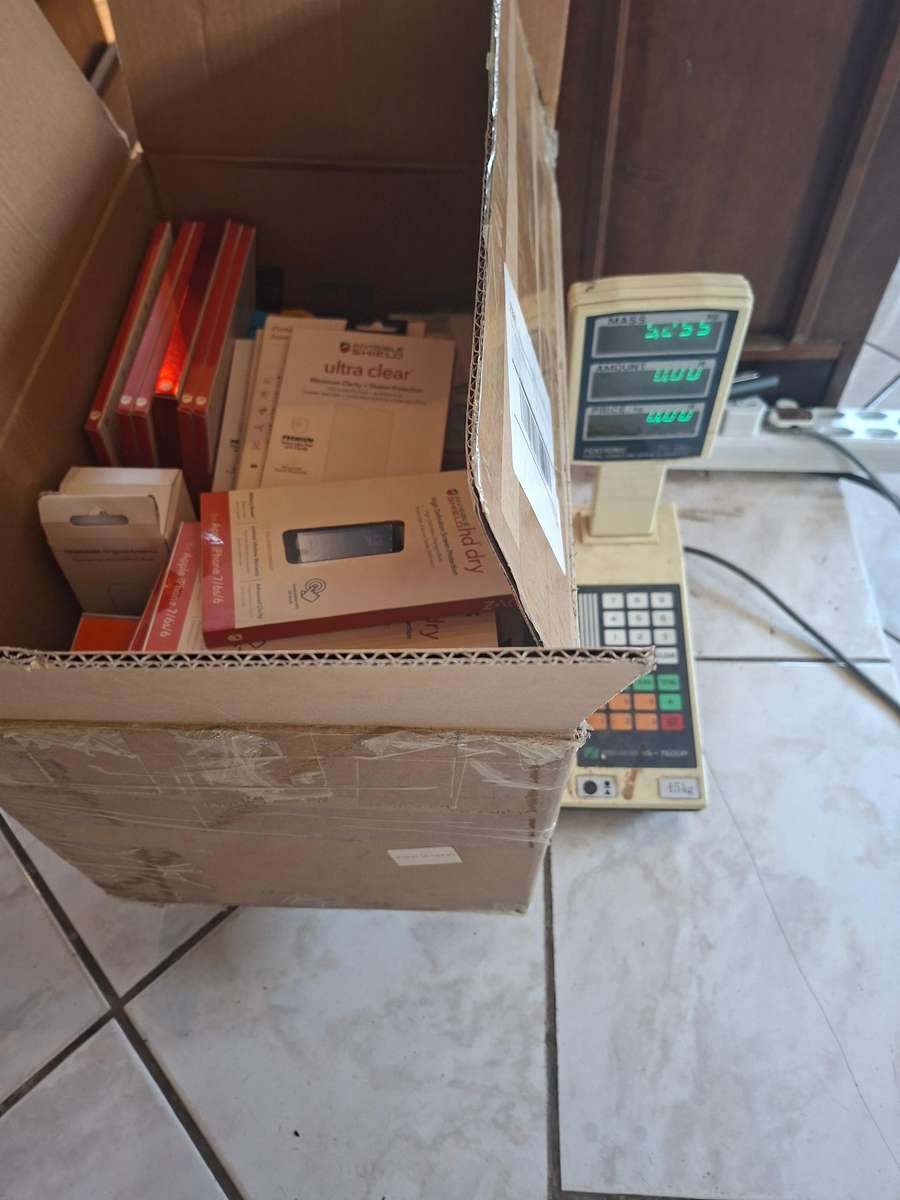 Auction Box 1  Mixed Cell Phone Accessories R1.00 Start | NO RESERVE!