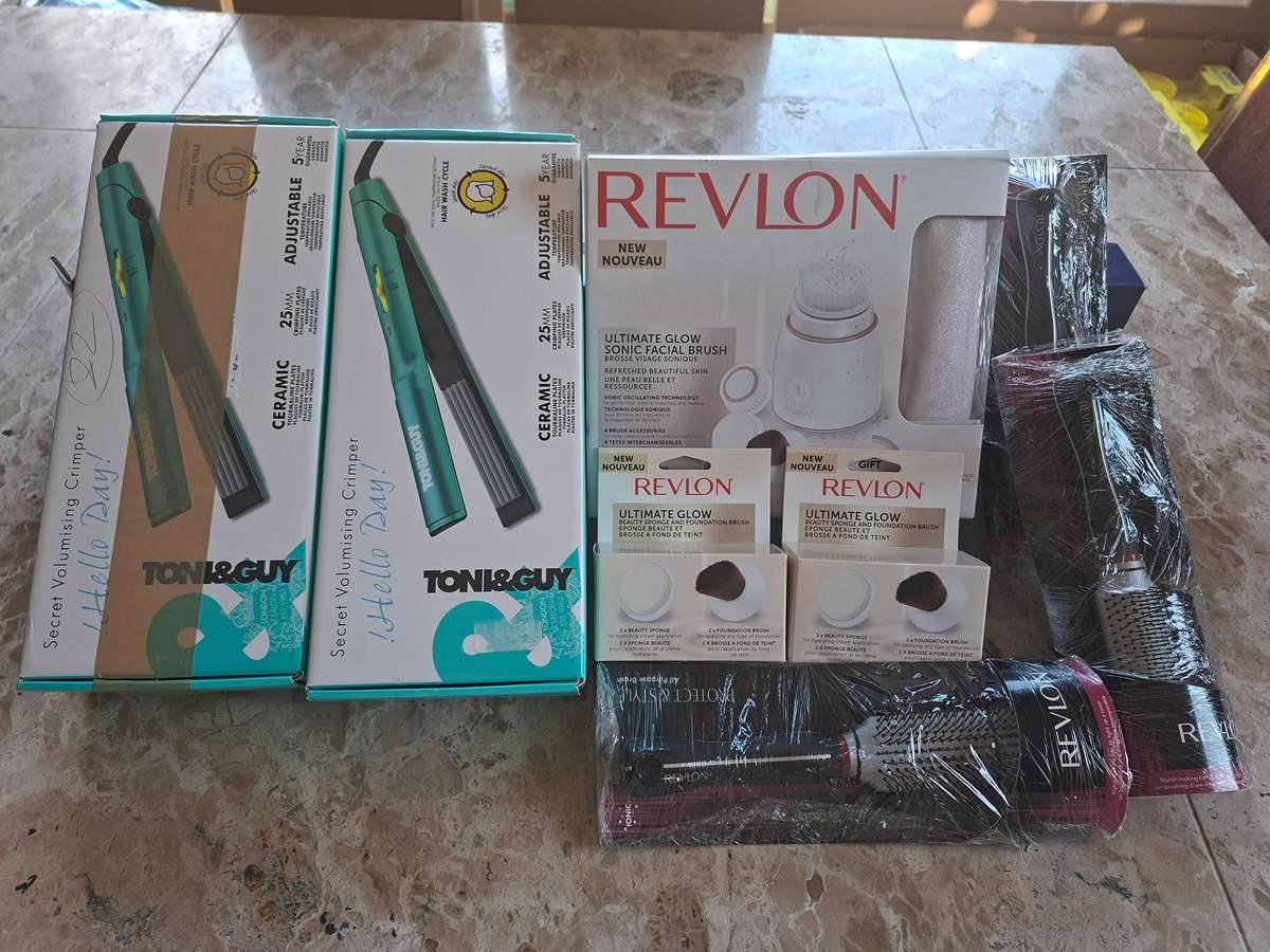 BEAUTY BUNDLE AUCTION  TONI & GUY + REVLON