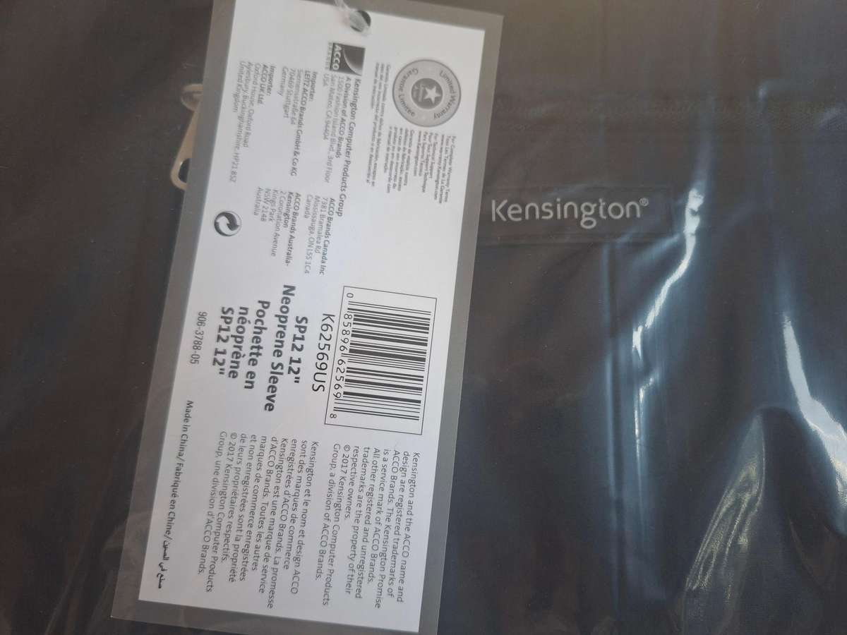 Kensington SP12 Neoprene Laptop Sleeves x 2