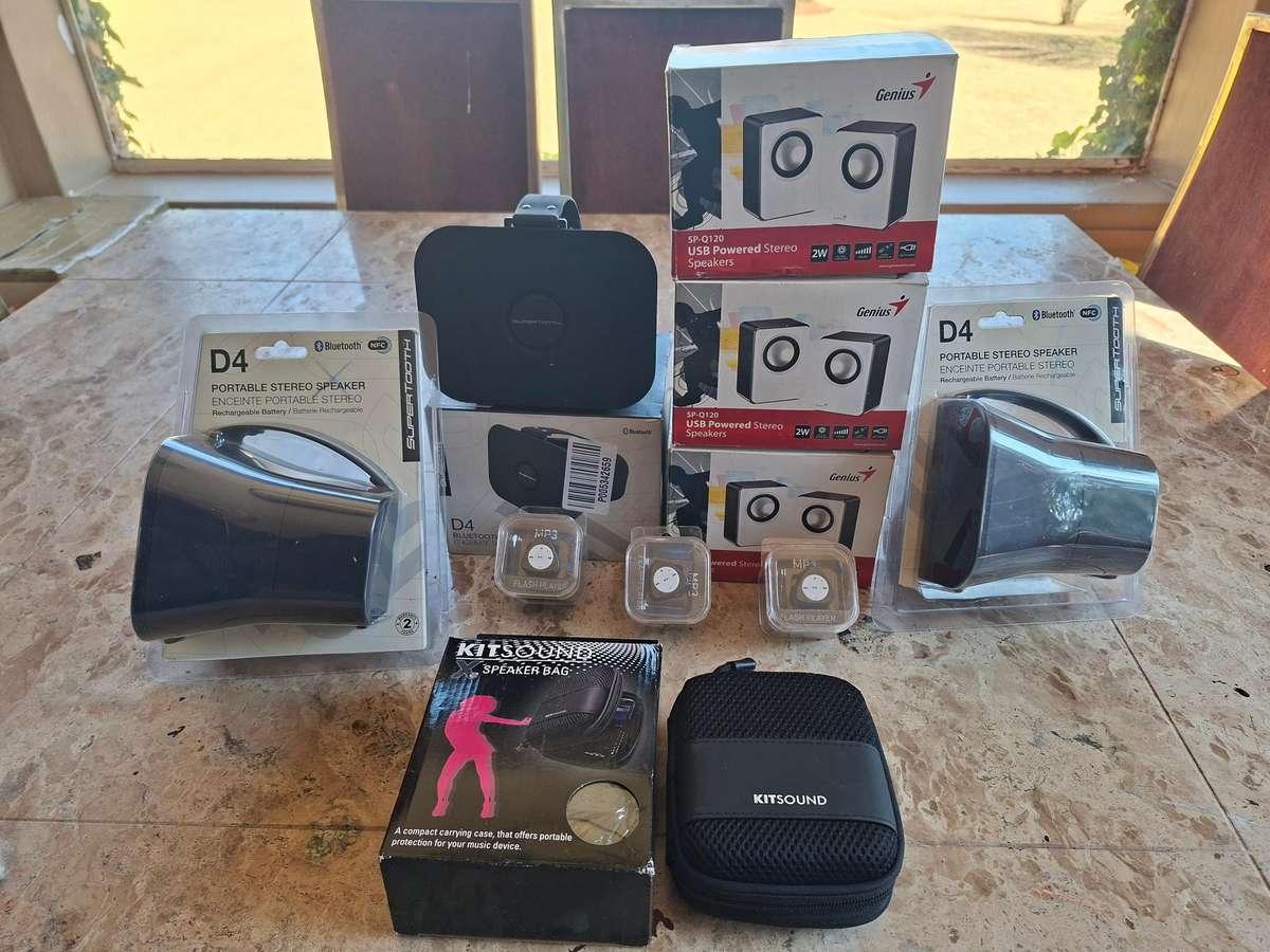 R1.00 NO RESERVE AUCTION  MASSIVE SPEAKER & MP3 BUNDLE  NEW STOCK