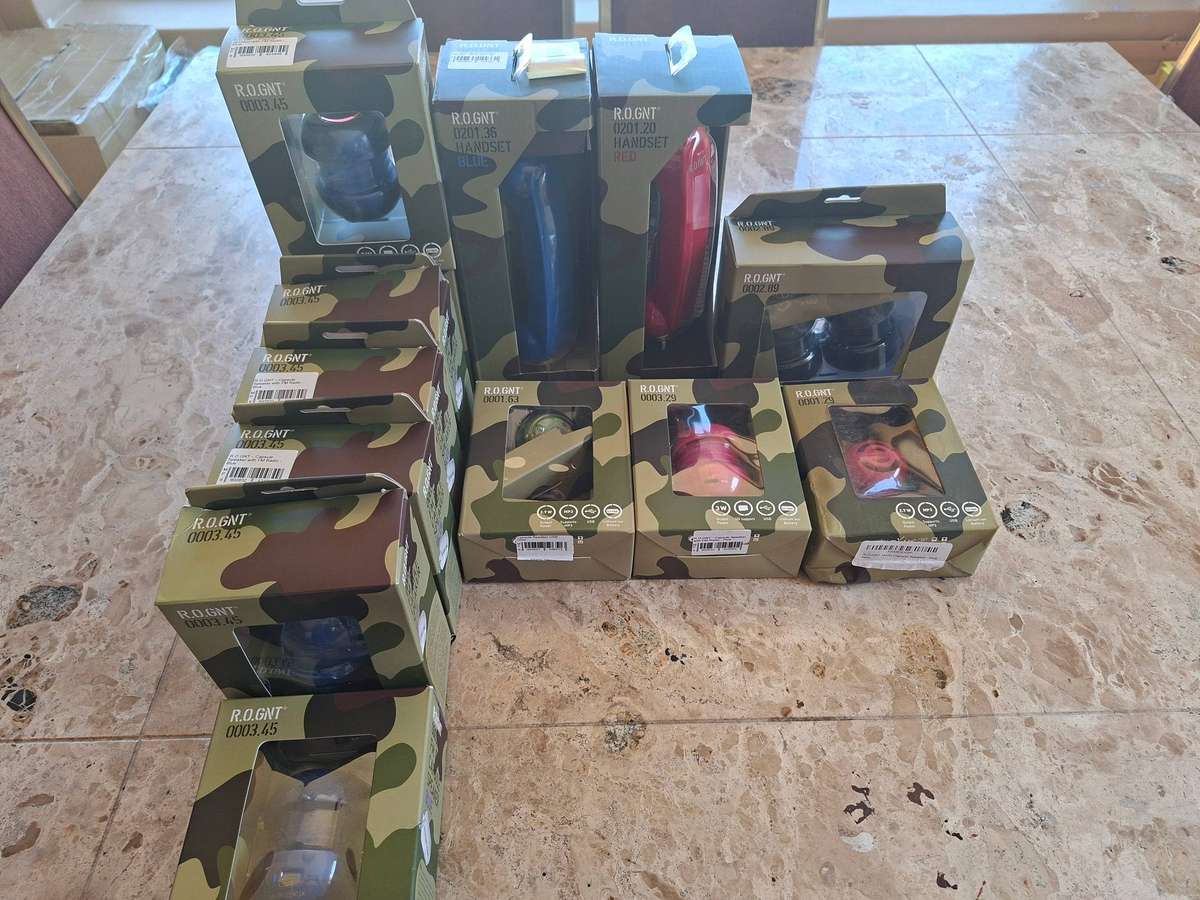 Mixed R.O.GNT Speakers - MASSIVE CLEARANCE AUCTION  R1.00 START, NO RESERVE