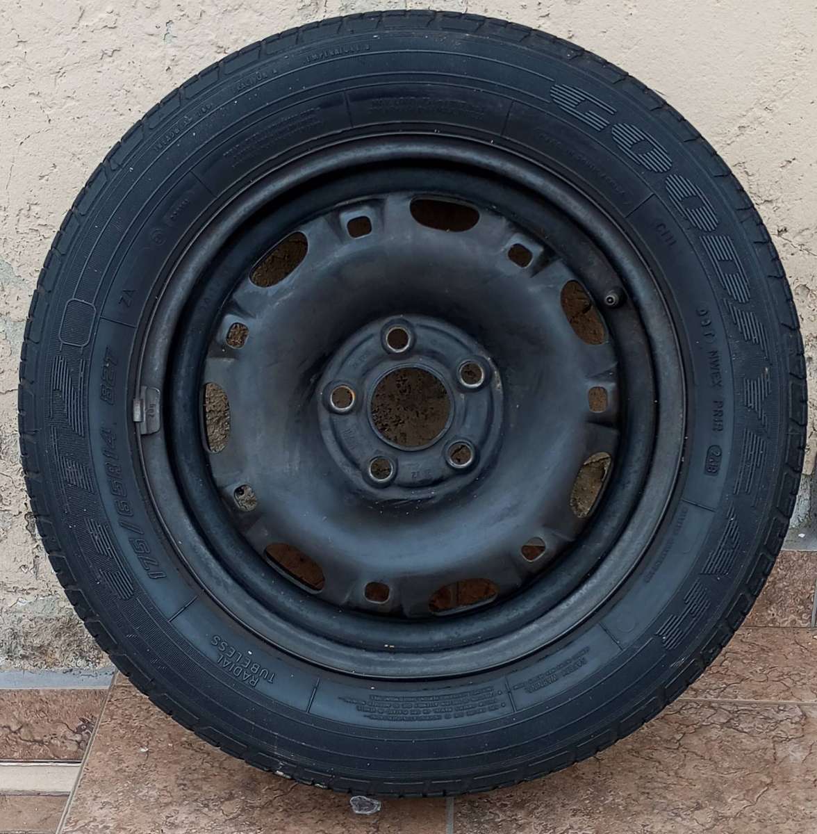 Polo Vivo Spare Tyre & Rim