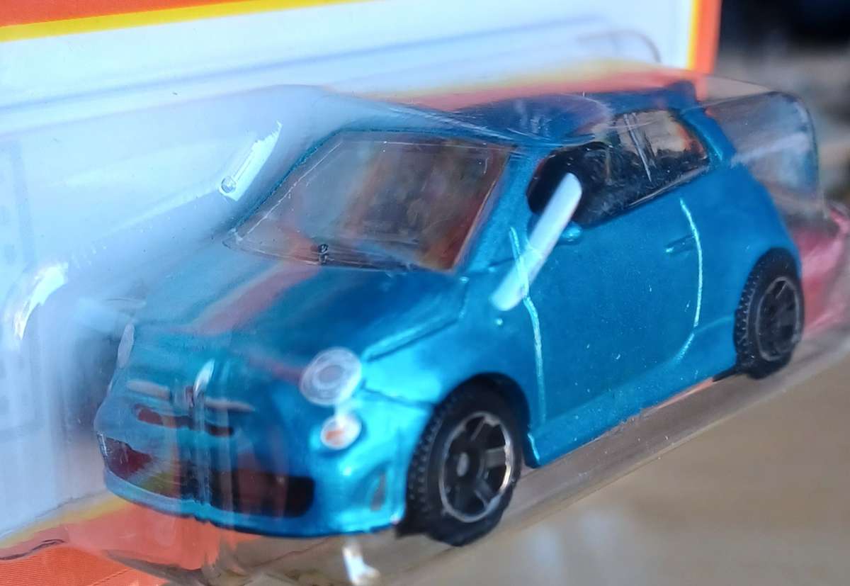 2021 Matchbox ~ 11/100 2019 Fiat 500 Turbo ~ Mint on Short card