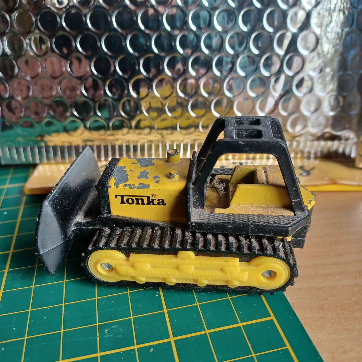 Vintage 1994 TONKA Bull Dozer