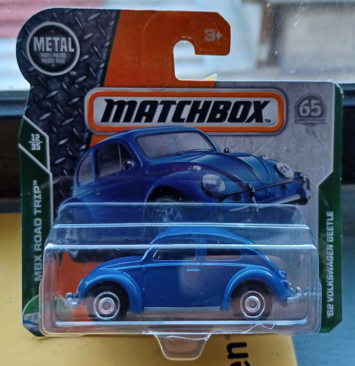 2017 Matchbox No16/125 '62 Volkswagen Beetle (Cracked blister)