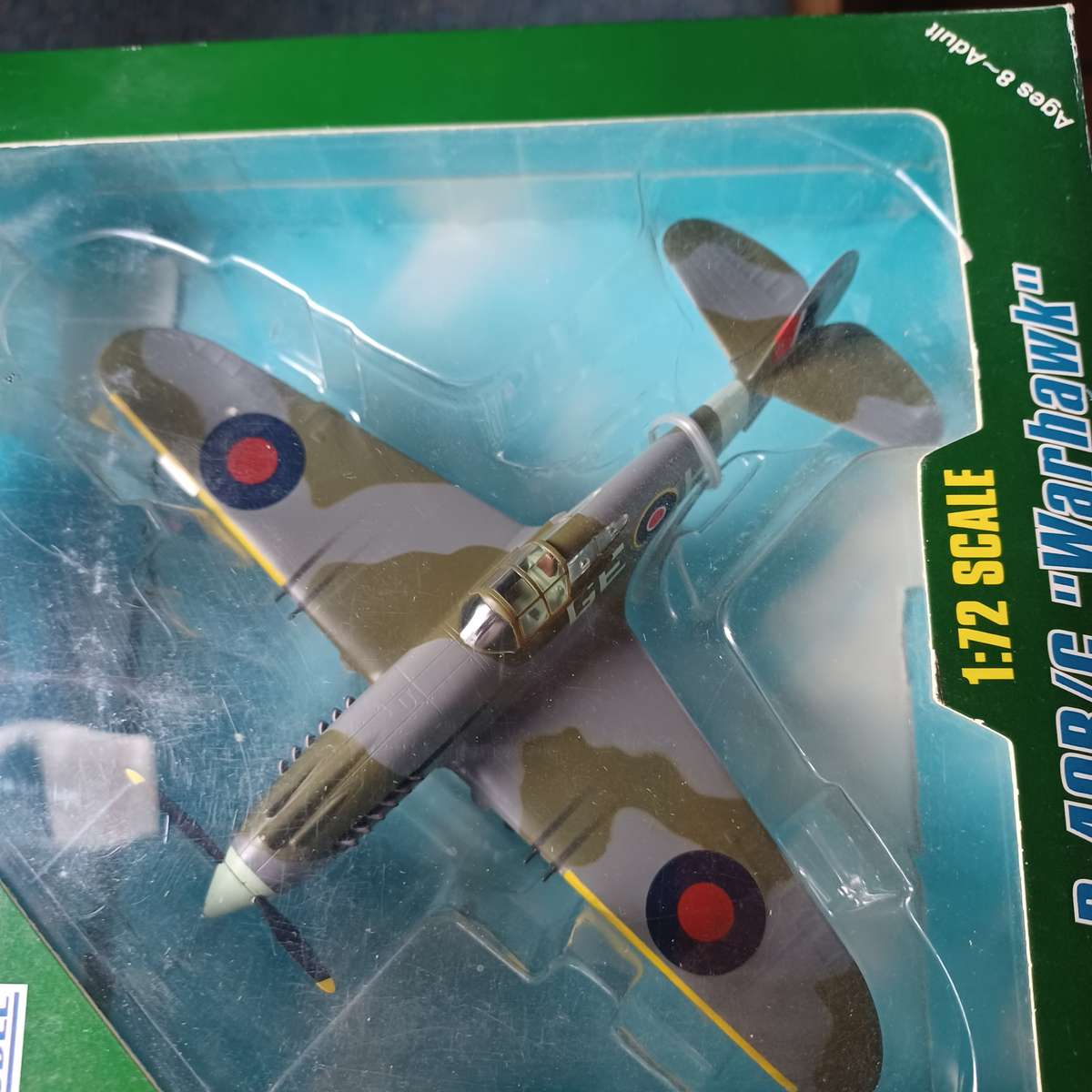Platinum collection ~ 1:72 ~ P-40B/C "Warhawk"