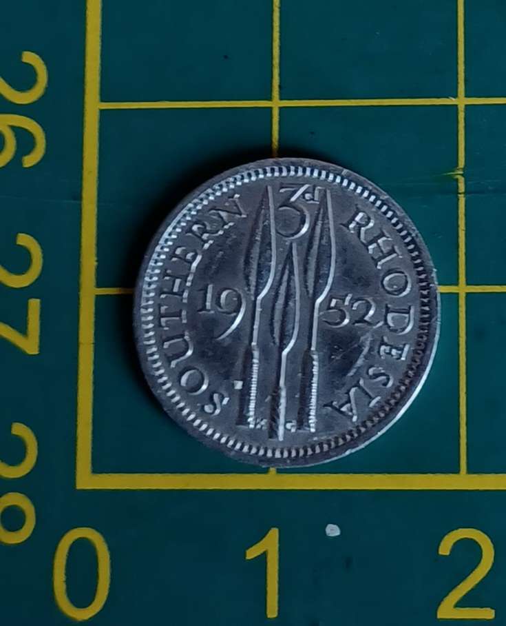 1952 Southern Rhodesia ~ 3 pence