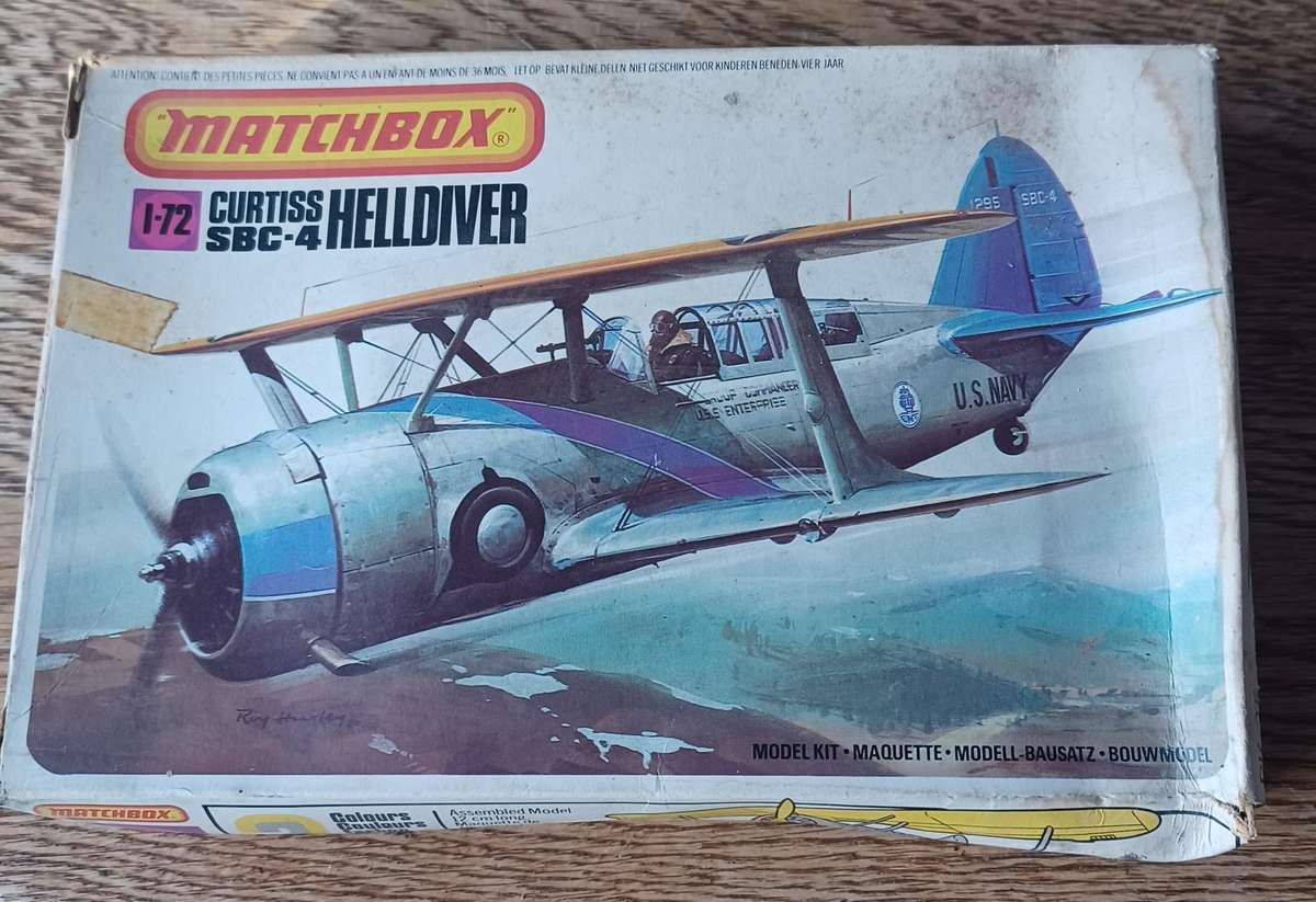 Matchbox Model Kit ~ PK35 ~ 1-72 Scale ~ SBC-4 Helldiver