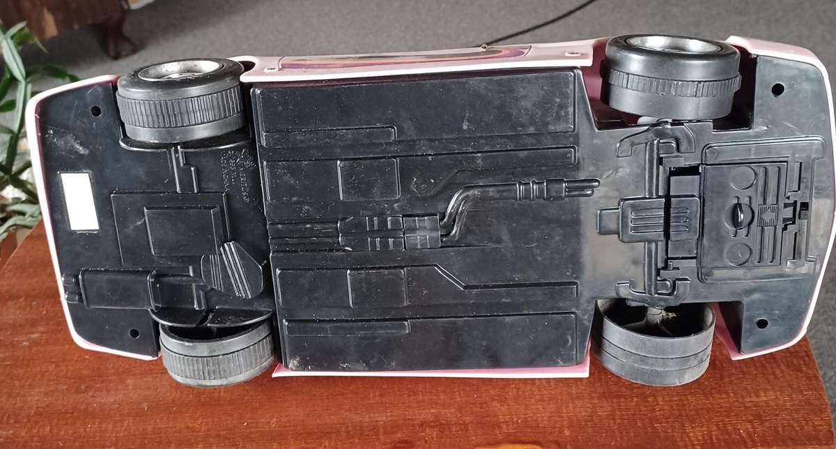 Barbie Meritus Corvette Convertible, Mattel Vintage 80's (sad condition)