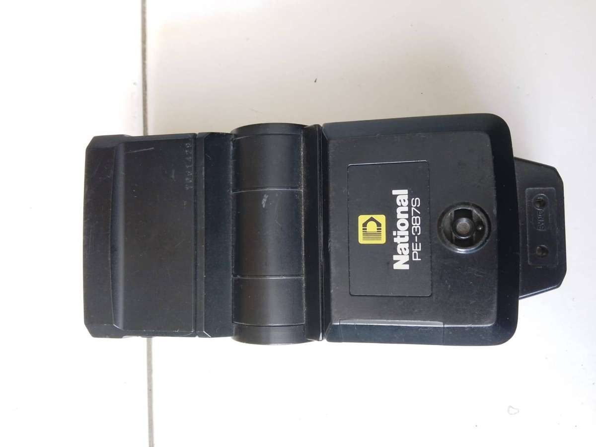 Collectors Vintage National PE-387S External Flash unit