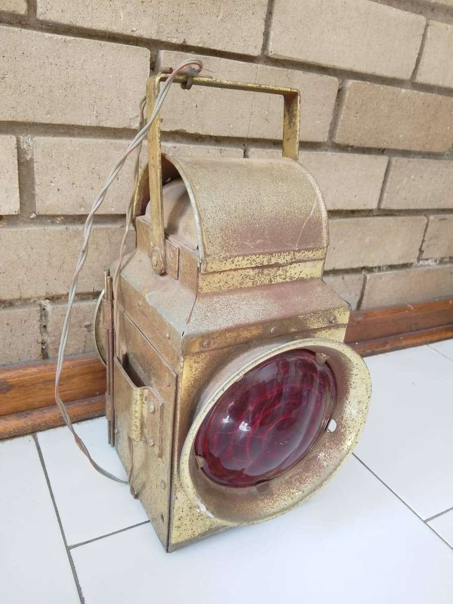 Collectors rare vintage railway lamp