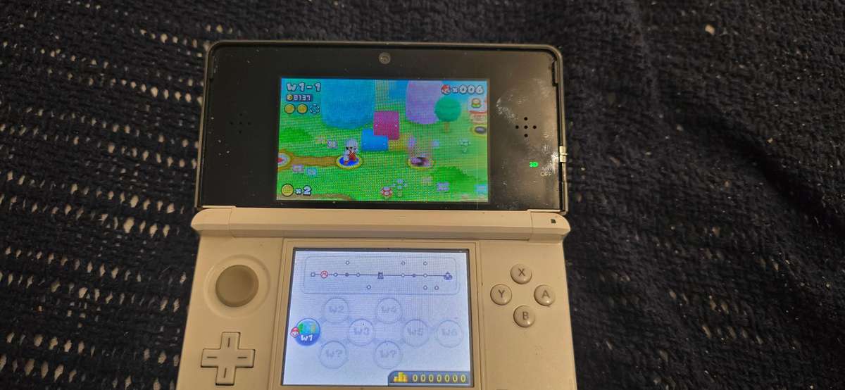 modded 3ds with 64gb sd card loaded