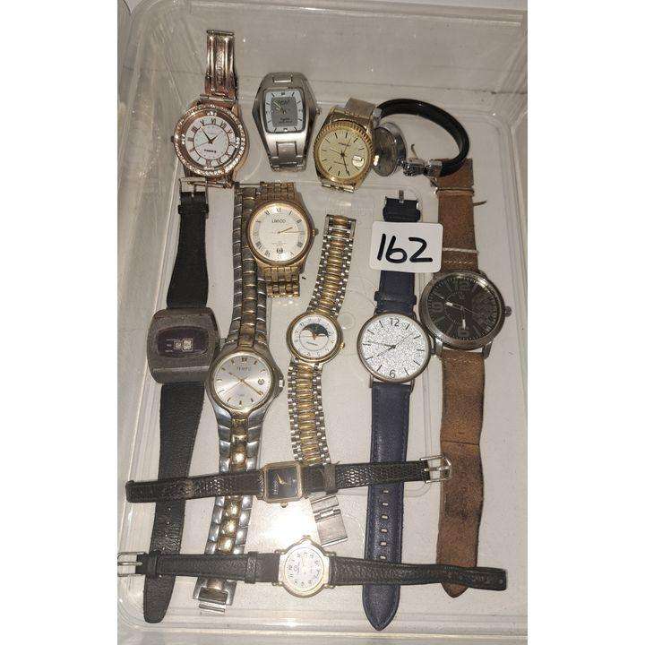 LIQUIDATION ITEMS*LOT OF WATCHES,ONE BID FOR THE LOT