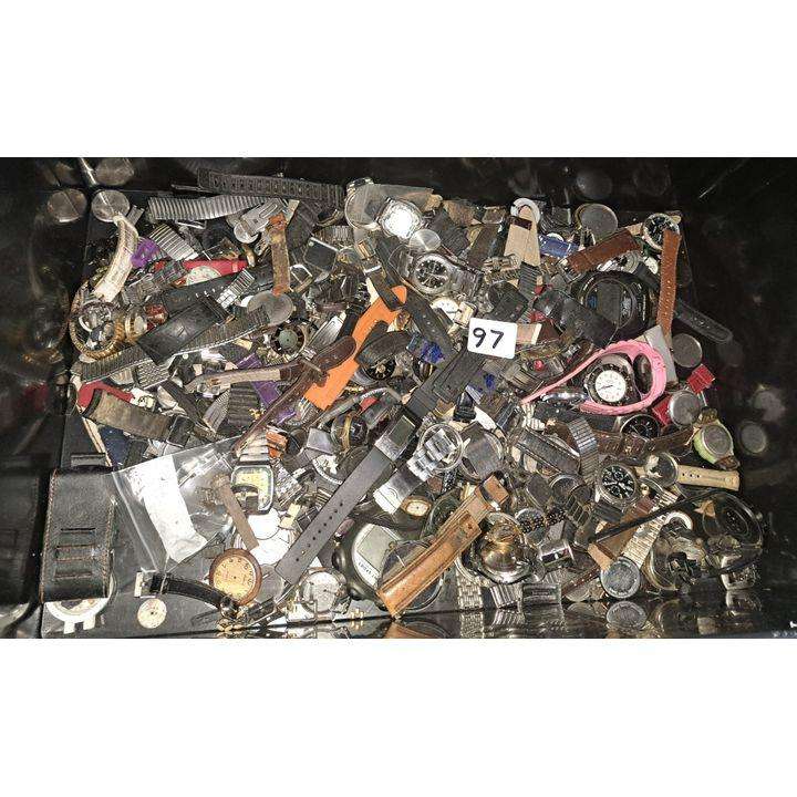 LIQUIDATION ITEMS*LARGE LOT OF WATCH PARTS*FIRST AND SECOND PIC*ALL ONE LOT